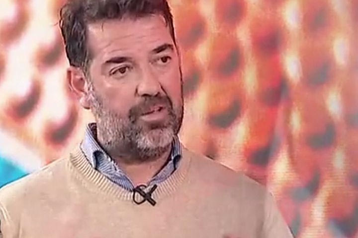 Ο Τσάπας περιέγραψε στο MEGA πώς στήθηκε η αποβολή του Παναγιώτη Γιαννάκη: "Ο διαιτητής το έκανε και μου έκλεισε το μάτι"