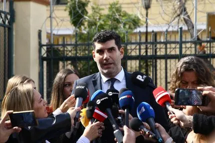 Δικηγόρος Τσαρούχα και Κορομηλά: "Δεν έχει σημασία εάν έχουν βρεθεί χρήματα, είναι προϊόν νόμιμων δραστηριοτήτων"