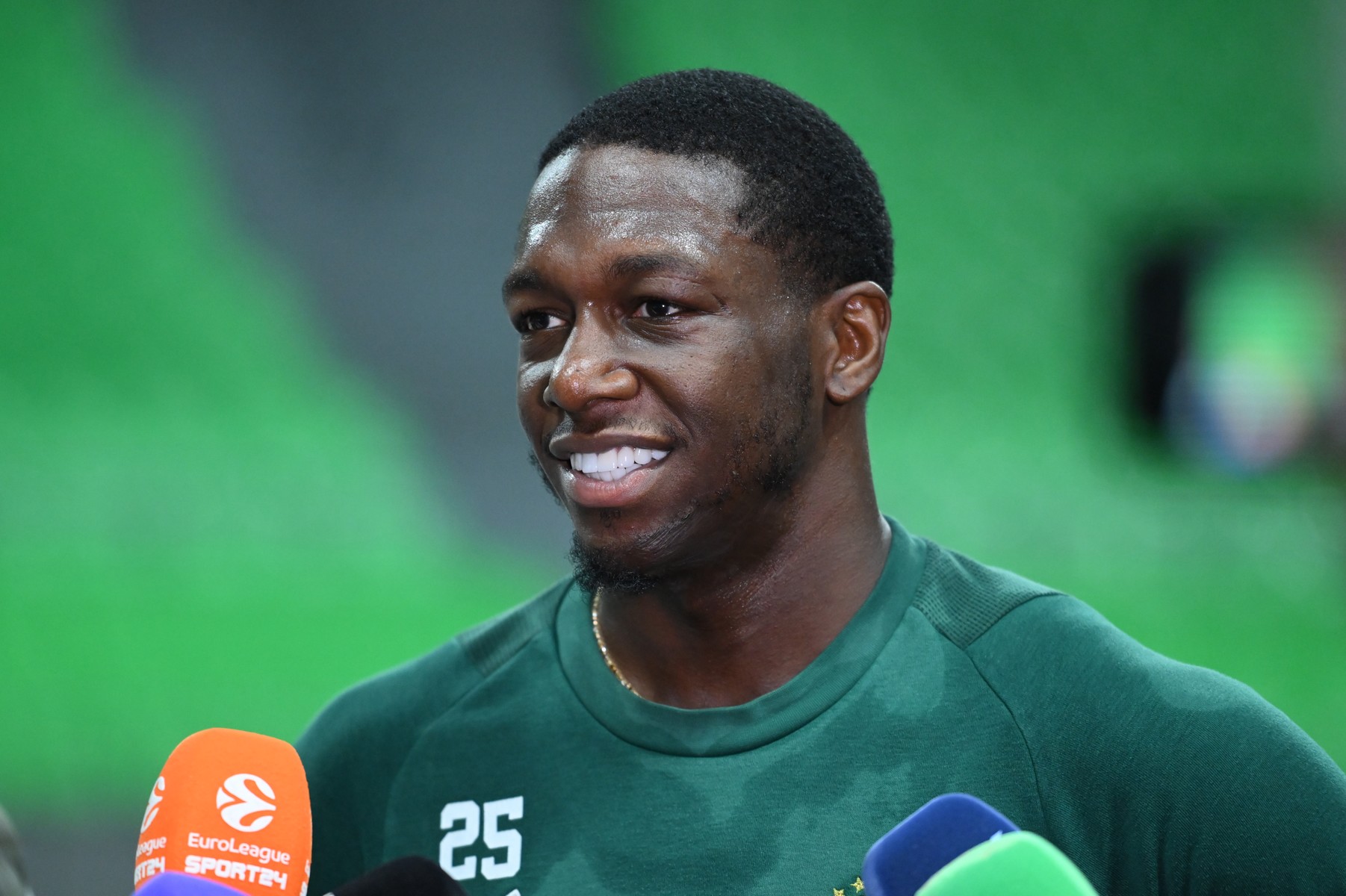 Ναν: "Επέστρεψα νωρίτερα και νιώθω καλά σωματικά - Ο Ομπράντοβιτς είναι τρομερός προπονητής"                                          Ναν: "Επέστρεψα νωρίτερα και νιώθω καλά σωματικά - Ο Ομπράντοβιτς είναι τρομερός προπονητής"