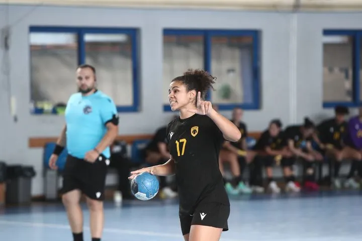 Α1 Χάντμπολ Γυναικών: ΑΕΚ, ΠΑΟΚ και Νέα Ιωνία έκαναν το 3/3