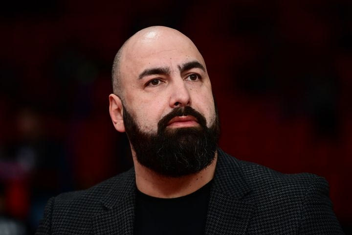Ξέφυγε ο Πέρο Άντιτς: "Ο ΛεΜπρον κάνει σαν μικρό κοριτσάκι, ζητιανεύει και γκρινιάζει"