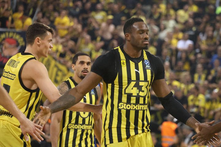 Με Air Thanasis το Top-10 της δεύτερης αγωνιστικής του EuroCup