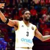 Αρμάνι Μιλάνο – Ντουμπάι 97-101: Ο Γουόκαπ νίκησε τον εξαιρετικό Πίτερς, όργια ο Μπέικον