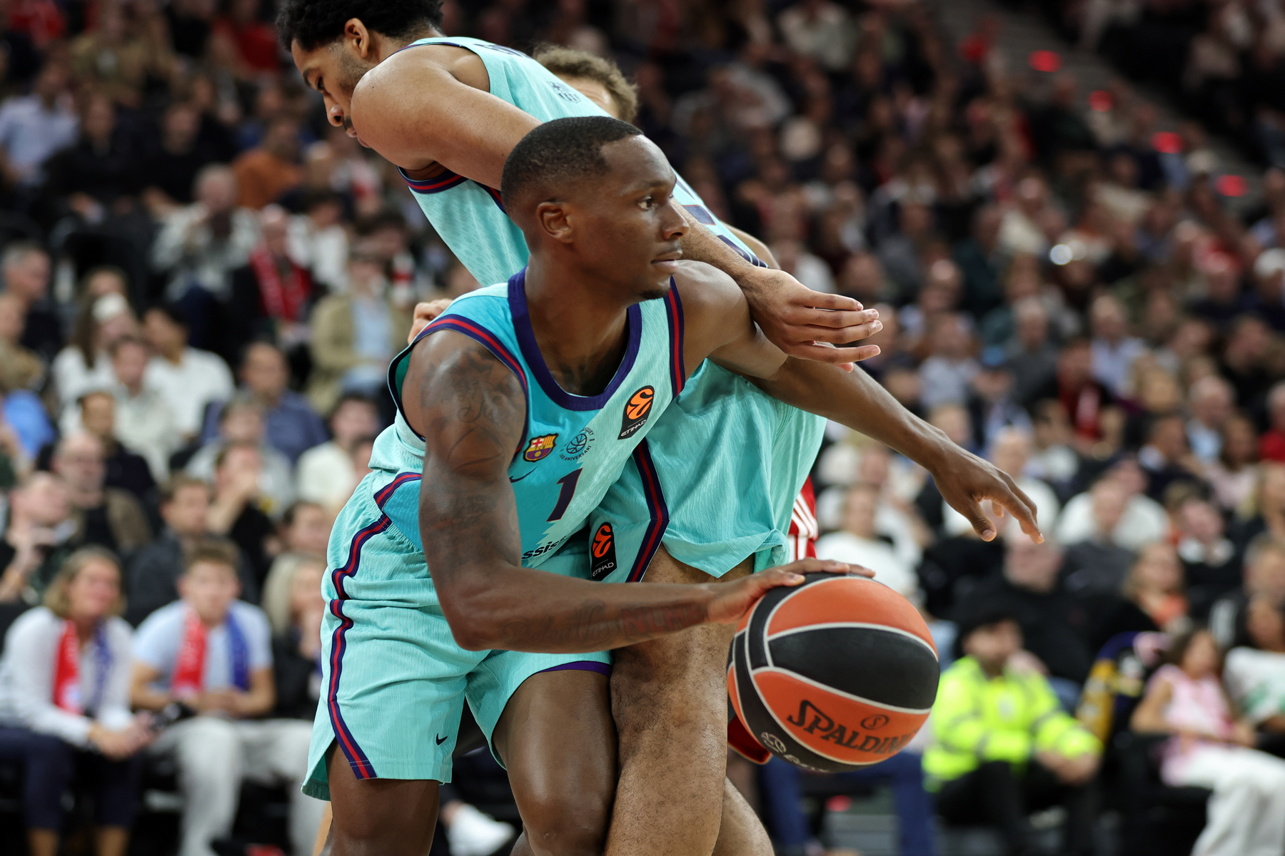 Μπάγερν Μονάχου – Μπαρτσελόνα 78-84: Οι μπλαουγκράνα καθάρισαν τους Βαυαρούς εκτός έδρας με clutch Πάντερ