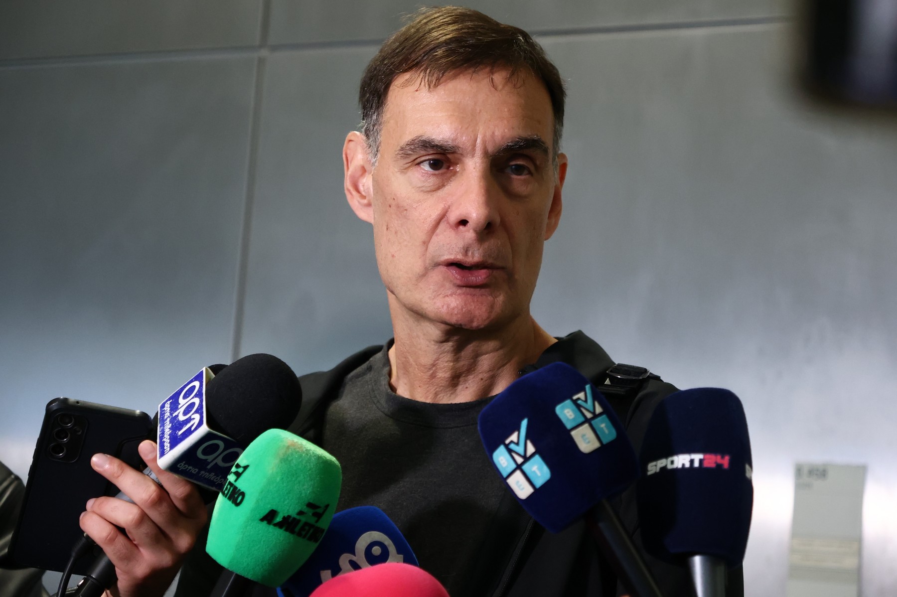 Μπαρτζώκας: "Κάθε παίκτης που φοράει τη φανέλα του Ολυμπιακού πρέπει να είναι έτοιμος να συνεισφέρει σε νίκες και επιτυχίες"                                          Μπαρτζώκας: "Κάθε παίκτης που φοράει τη φανέλα του Ολυμπιακού πρέπει να είναι έτοιμος να συνεισφέρει σε νίκες και επιτυχίες"