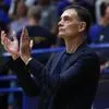Ο Γιώργος Μπαρτζώκας μνημόνευσε τους Γουόκαπ, Φαλ και ΜακΚίσικ μετά τη νίκη του Ολυμπιακού επί του Ηρακλή