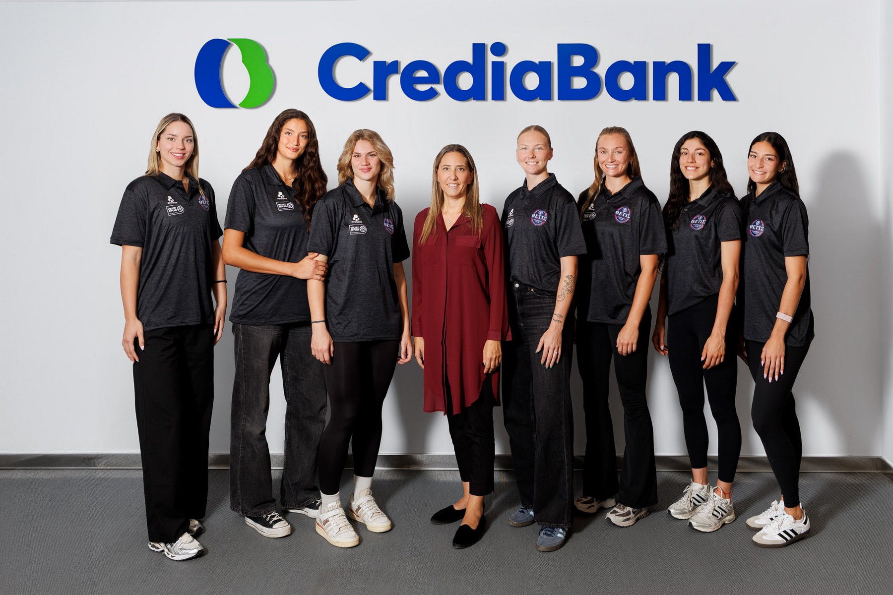 Η CrediaBank χορηγός της γυναικείας ομάδας βόλεϊ "Α.Σ.Π. Θέτις Βούλας"                                          Η CrediaBank χορηγός της γυναικείας ομάδας βόλεϊ "Α.Σ.Π. Θέτις Βούλας"