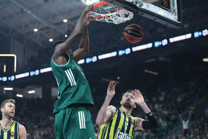 Παναθηναϊκός: Το πρώτο καλάθι του Μουστάφα Φαλ με την πράσινη φανέλα στην EuroLeague