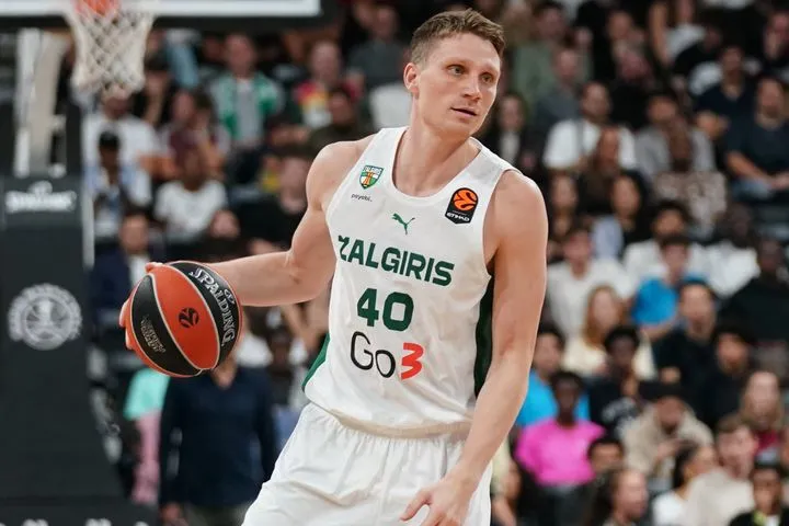 Ζάλγκιρις Κάουνας – Λιετκαμπέλις 97-68: Ο άχαστος Γκριγκόνις νίκησε τον Σουμάχερ για το απόλυτο στο πρωτάθλημα