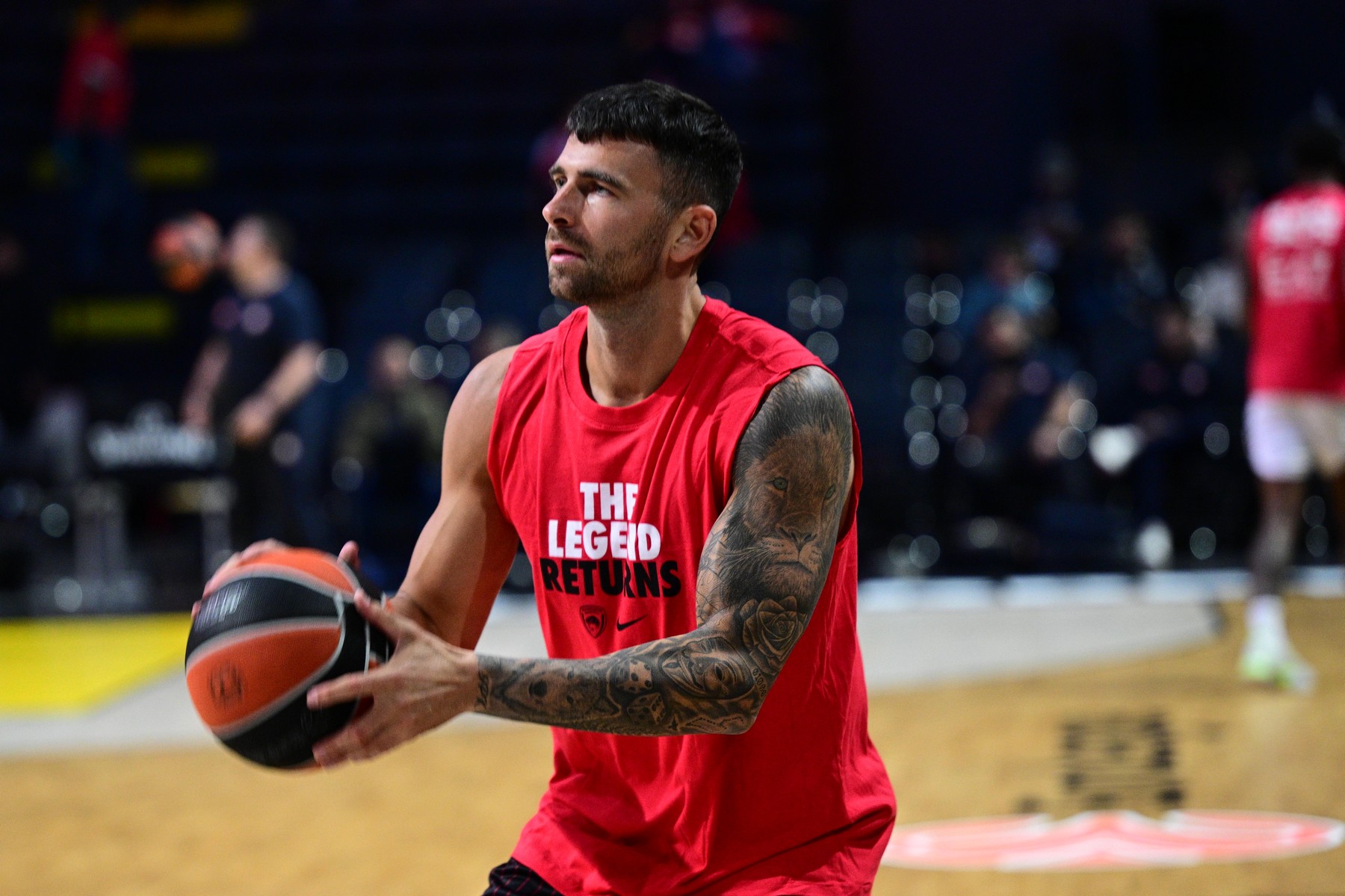Το shoot around του Κόντσαρ πριν από το ντεμπούτο του με τον Ολυμπιακό                                          Το shoot around του Κόντσαρ πριν από το ντεμπούτο του με τον Ολυμπιακό
