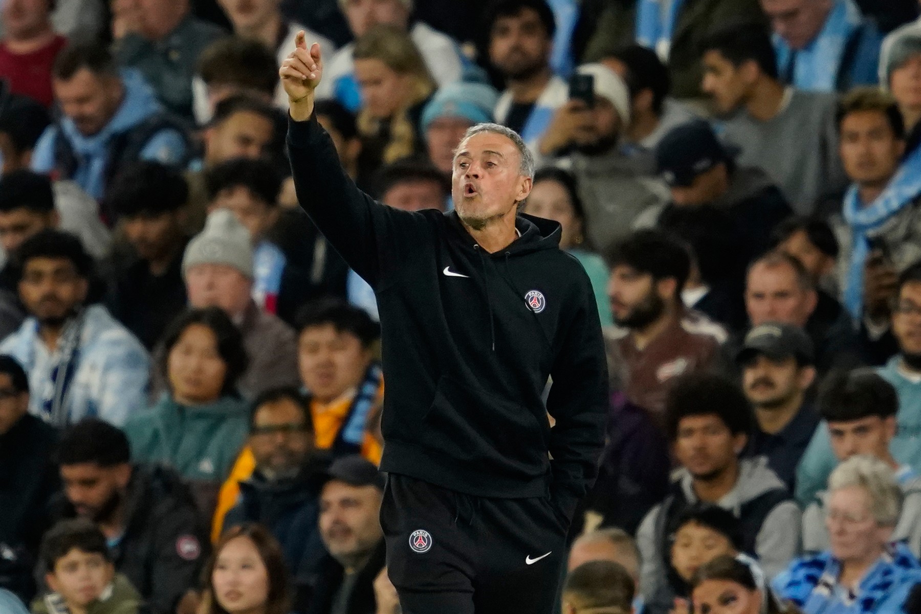 Λουίς Ενρίκε: “Πριν έρθω η Παρί δεν κέρδιζε το Champions League λόγω του πρωταθλήματος, τώρα συμβαίνει το αντίθετο”                                          Λουίς Ενρίκε: “Πριν έρθω η Παρί δεν κέρδιζε το Champions League λόγω του πρωταθλήματος, τώρα συμβαίνει το αντίθετο”