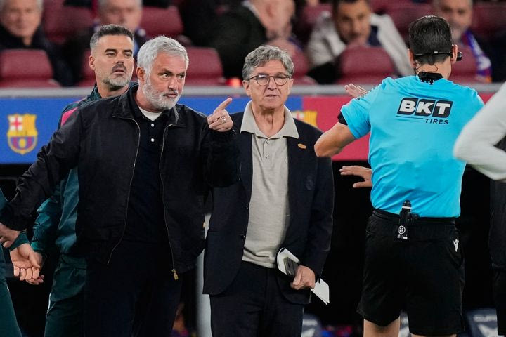Ο Μουρίνιο αποθέωσε Βαλβέρδε, Λούνιν και κάρφωσε με επική ατάκα τον VAR μετά τον θρίαμβο επί της Μπαρτσελόνα