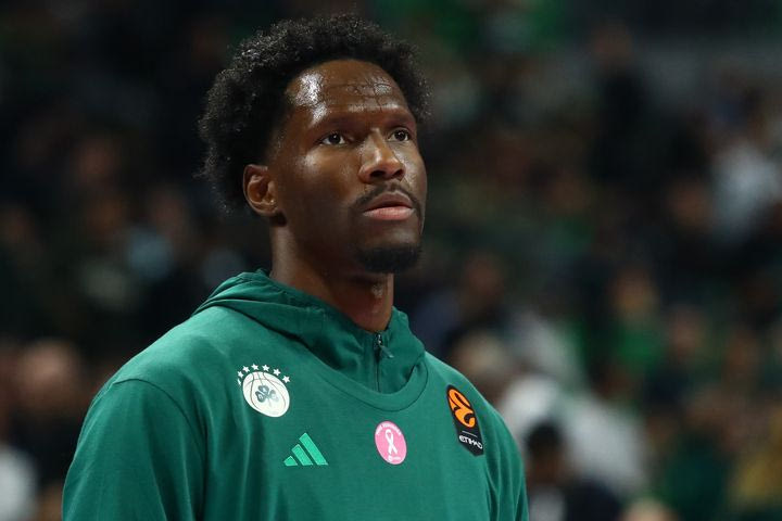 EuroLeague: Ξεσηκώθηκε ο κόσμος στην παρουσίαση του Παναθηναϊκού για την επιστροφή του Χέιζ-Ντέιβις