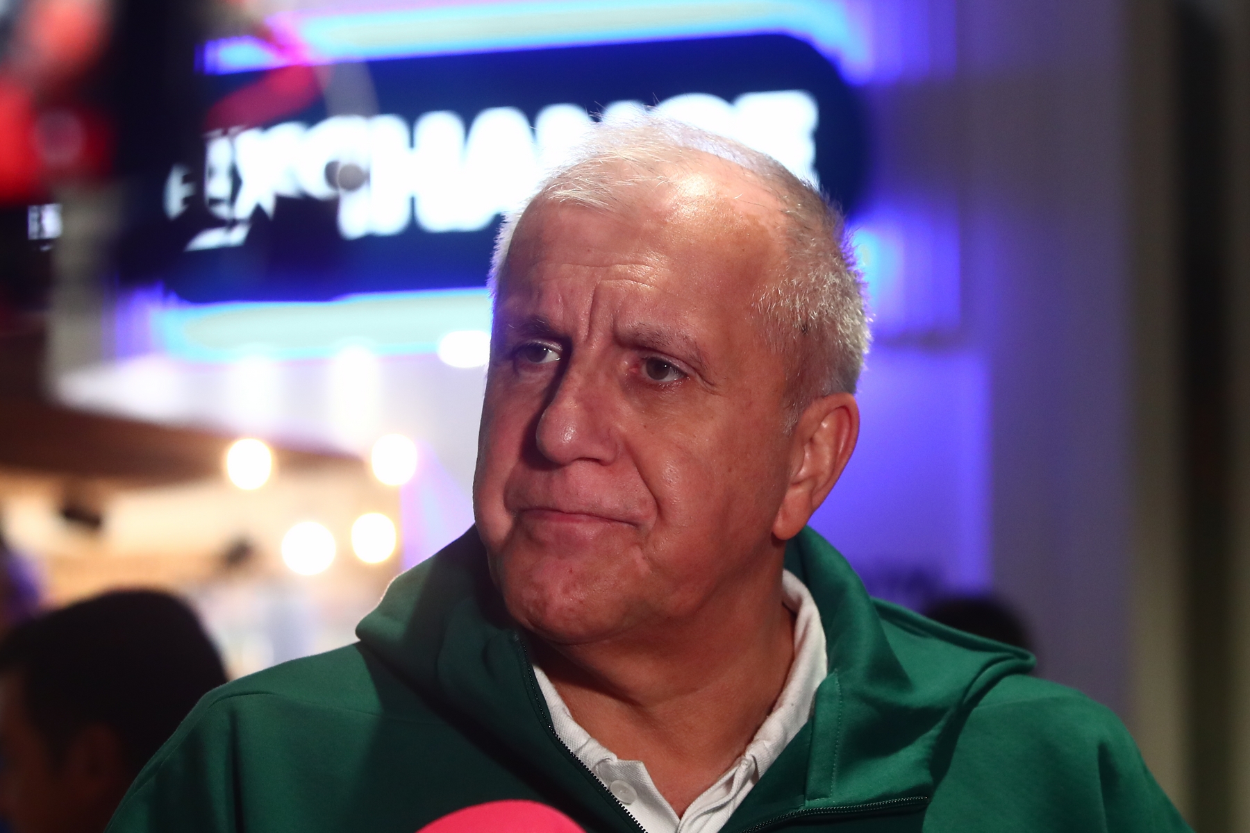 Ομπράντοβιτς: "Δεν ξέρω τι περιμένει ο κόσμος, δεν έχουμε κάποιου είδους πίεση"                                          Ομπράντοβιτς: "Δεν ξέρω τι περιμένει ο κόσμος, δεν έχουμε κάποιου είδους πίεση"
