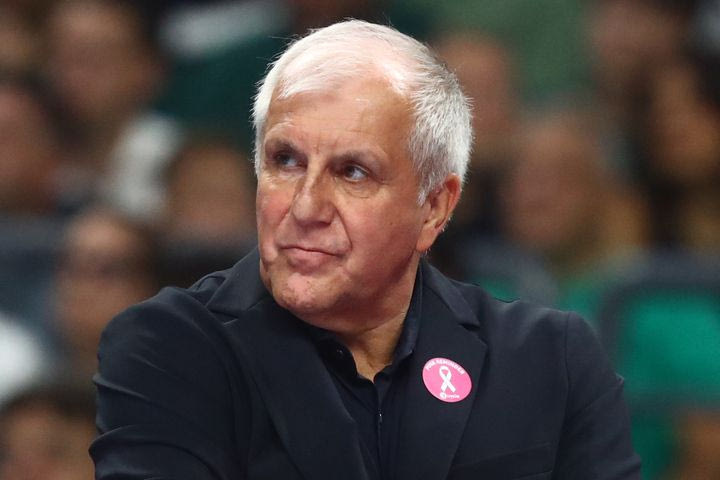 Ομπράντοβιτς: “Ο Χέιζ-Ντέιβις αποτελεί παράδειγμα για όλους, δούλεψε σκληρά ακόμη και με ένα χέρι” – Τι ανέφερε για τους τραυματίες