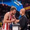Ολυμπιακός: Τι ειπώθηκε στο θερμό τετ-α-τετ του Βεζένκοβ με τον Γκουαρδιόλα μετά το ερυθρόλευκο διπλό στην Μπαρτσελόνα