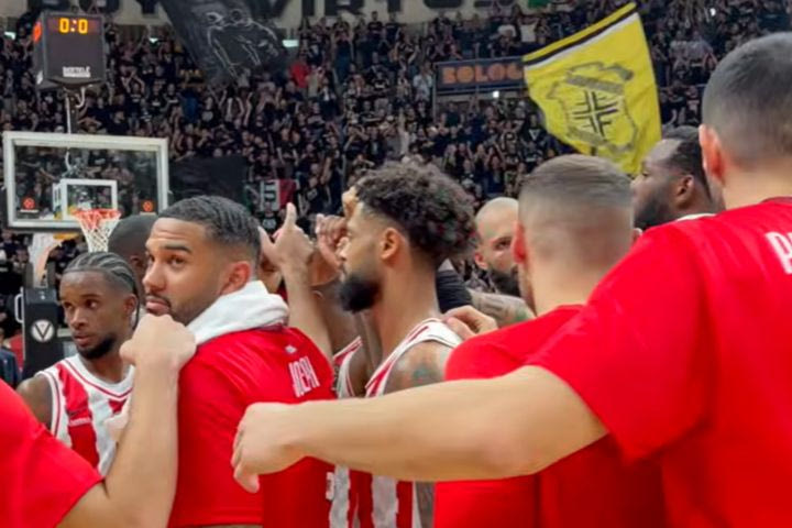 Η ήττα του Ολυμπιακού στην Μπολόνια μέσα από την ερυθρόλευκη παρακάμερα