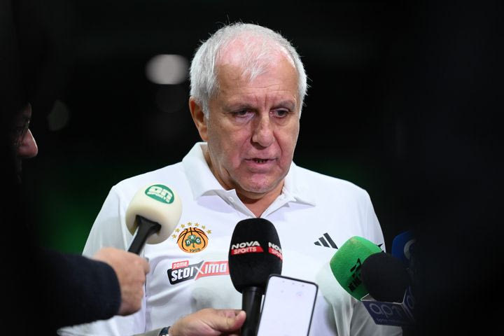 Ομπράντοβιτς: "Αν καταλαβαίνετε εσείς ότι ο Μαντζούκας δουλεύει σκληρά, σκεφτείτε κι εμένα που τον βλέπω όλη μέρα"