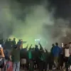 Παναθηναϊκός: Προσγειώθηκε στο αεροδρόμιο του Βόλου η αποστολή του τριφυλλιού – Αποθέωση από τον κόσμο της ομάδας