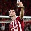 Ολυμπιακός: Ο Ρέτσος έβγαλε selfie με φόντο τους οπαδούς των ερυθρολεύκων