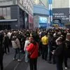 AEK, Champions League: Κίτρινη λαοθάλασσα έξω από το Στάμφορντ Μπριτζ για το ματς με την Σαχτάρ