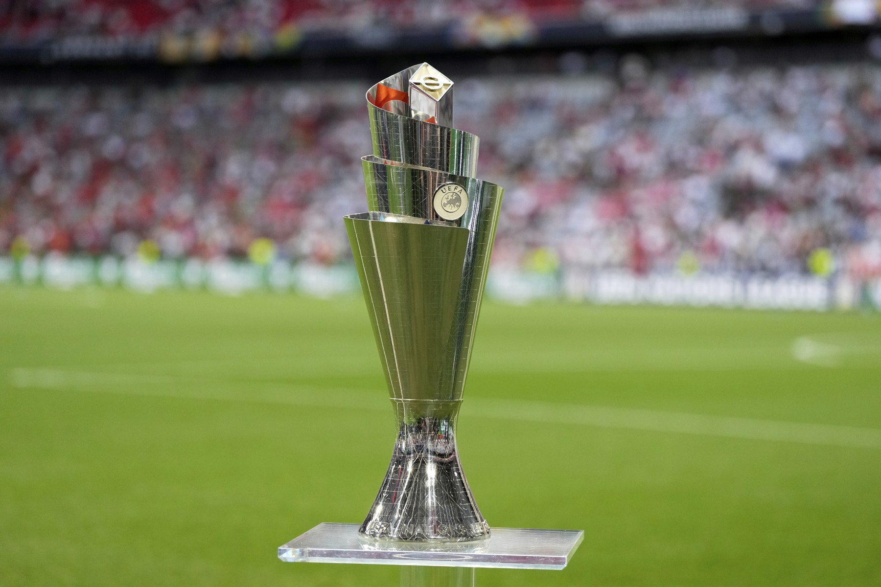 Τι ισχύει με μια πιθανή διεξαγωγή του Final-4 του Nations League στην Ελλάδα: Τα ζητούμενα της UEFA και η πρόθεση της ΕΠΟ                                          Τι ισχύει με μια πιθανή διεξαγωγή του Final-4 του Nations League στην Ελλάδα: Τα ζητούμενα της UEFA και η πρόθεση της ΕΠΟ