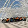 Στο ΟΑΚΑ χτυπά η “καρδιά” του motorsport – Είδαμε από κοντά την προετοιμασία για το “Allwyn x McLaren Racing: Live in Athens”