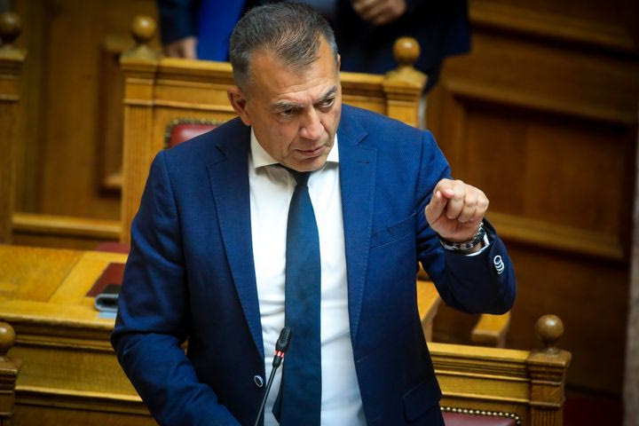 Τελείωσε η σύσκεψη της ΕΟΚ στο Υπουργείο: Εκλογές συνέστησε ο Βρούτσης