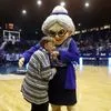 Ηρακλής: Η παρακάμερα από την εμφάνιση της νέας μασκότ και οι εντυπώσεις της κυρίας Χάιδως