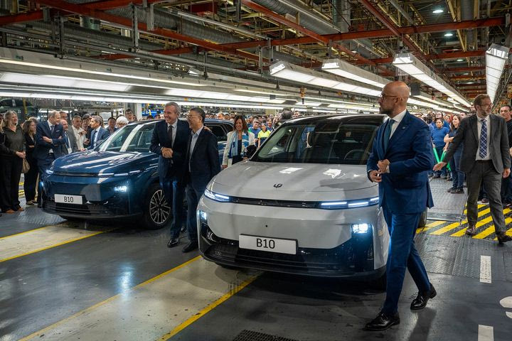 Leapmotor: Άρχισε η παραγωγή αυτοκινήτων και μπαταριών στην Ισπανία