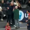 EuroLeague: H αγκαλιά του Ομπράντοβιτς με τον Ιτούδη και η ζεστή συνομιλία
