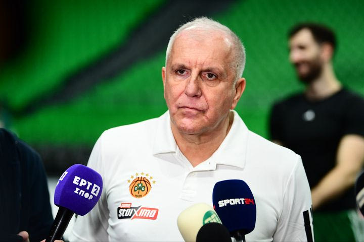 Oμπράντοβιτς για το ενδεχόμενο απόκτησης ψηλού: “Είμαι σοβαρός προπονητής, αυτά τα ονόματα που άκουσα δεν τα είχα καν στο μυαλό μου”